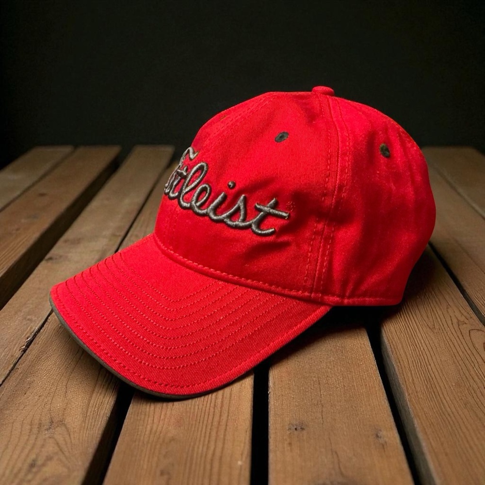 Titleist Bold Red Cap - Picture 2 of 10